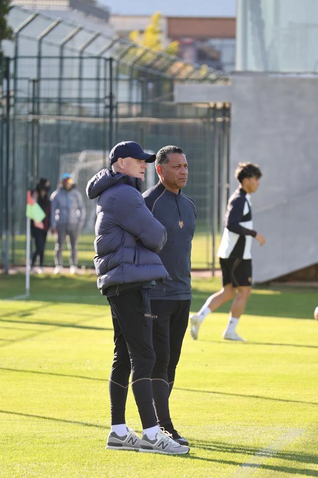 陕西联合新任主教练弗拉泽：追随内心选择陕西 为热情的球迷展现我们的足球风格