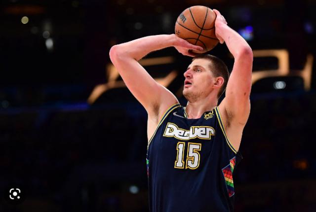 1673888028331074091.png v体育app下载-球星闪耀东部崛起 ESPN总结赛季半程六大趋势